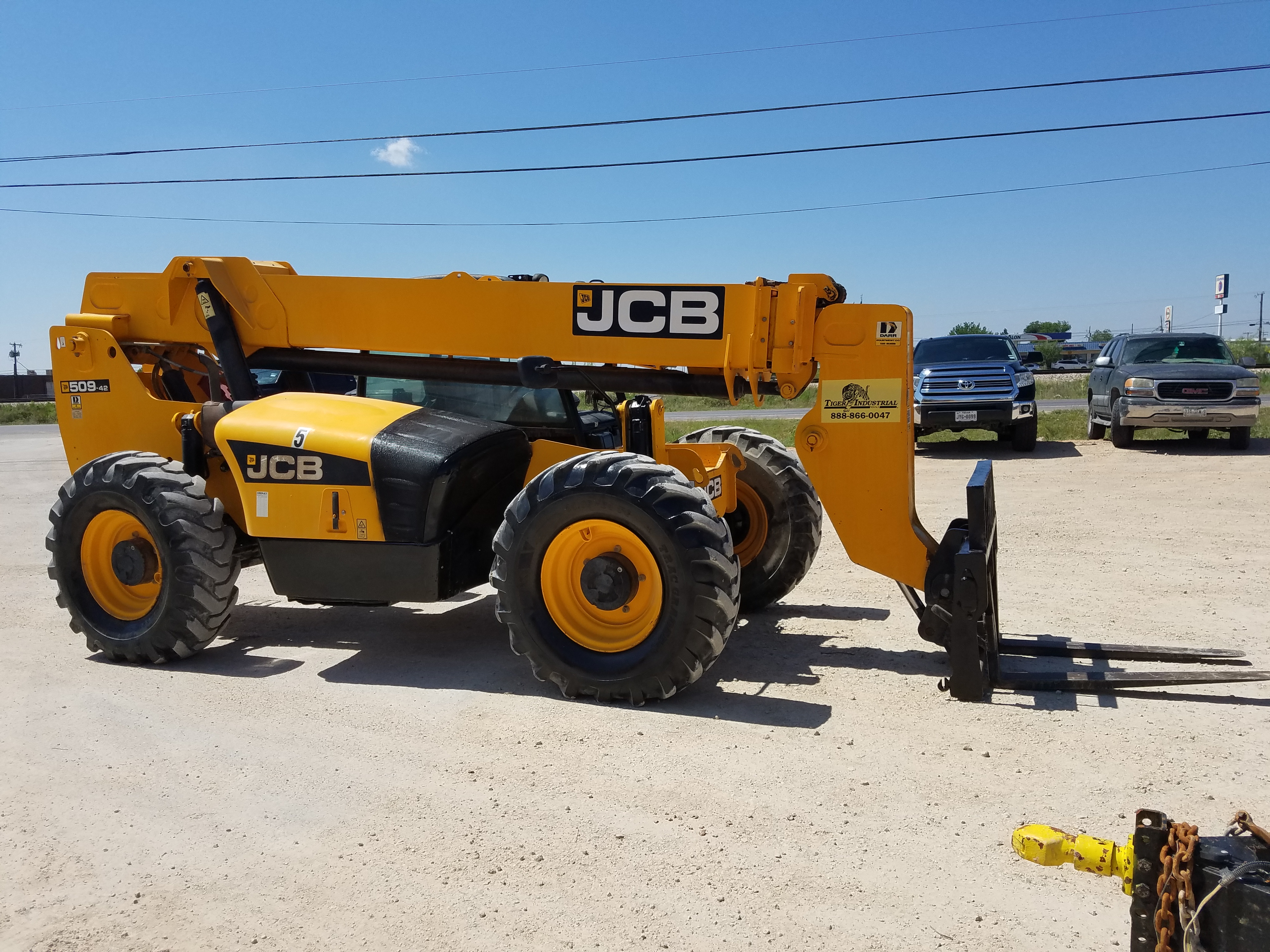 Jcb 509 42 9k Extended Boom Forklift Tiger Industrial Rentals